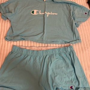 Champion set